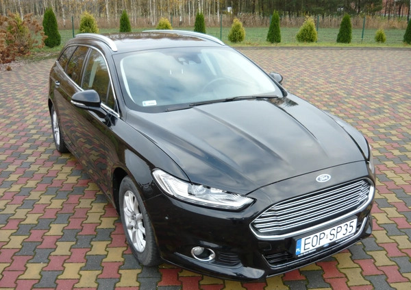 Ford Mondeo cena 49900 przebieg: 241900, rok produkcji 2016 z Sulejów małe 379